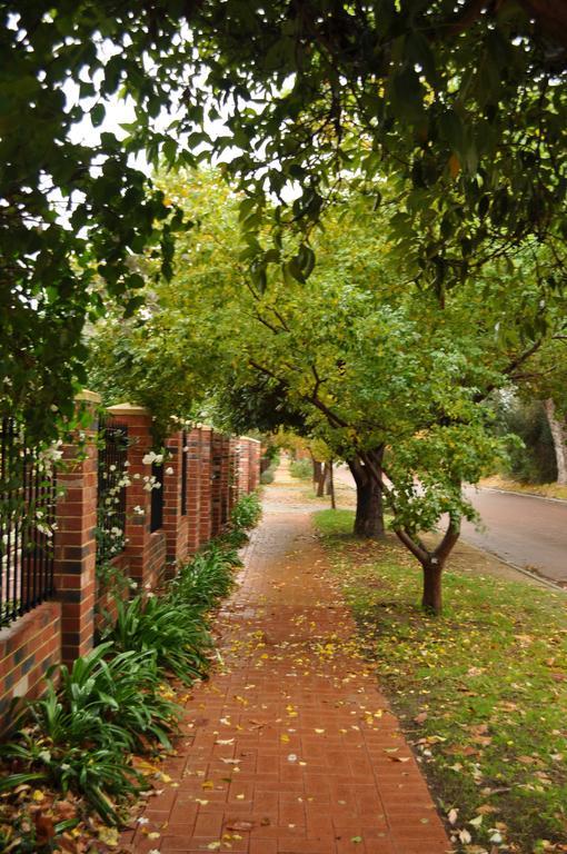 Guildford River Retreat بيرث المظهر الخارجي الصورة